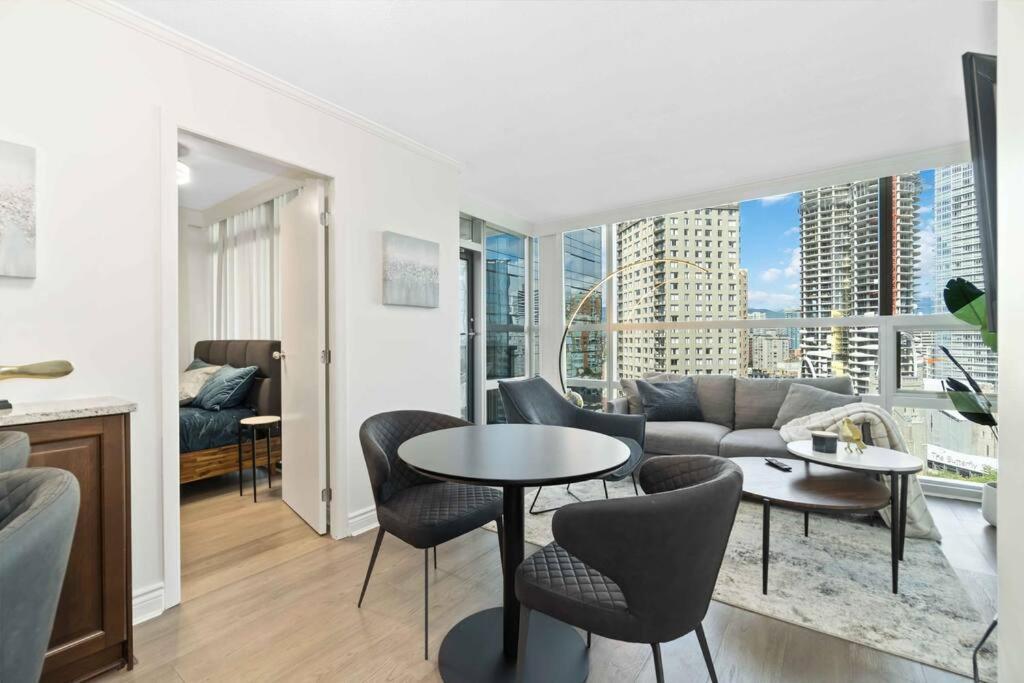 2Br Condo With Breathtaking View In Downtown! Free Parking - 6 Sleep Ванкувер Екстер'єр фото